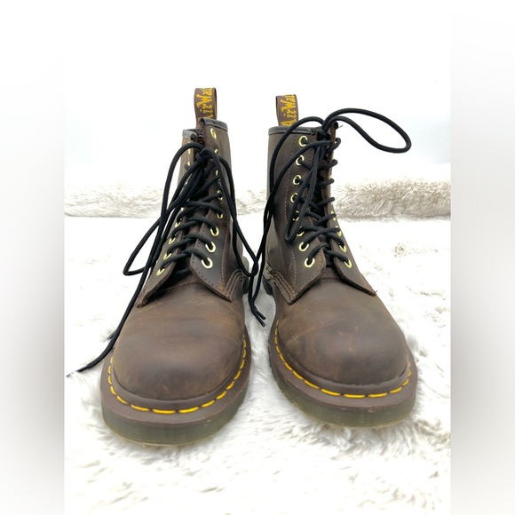 Dr. Martens 11822 Tan/Brown Leather Boots Women’s 8 39 EU NWOT - Picture 4 of 12